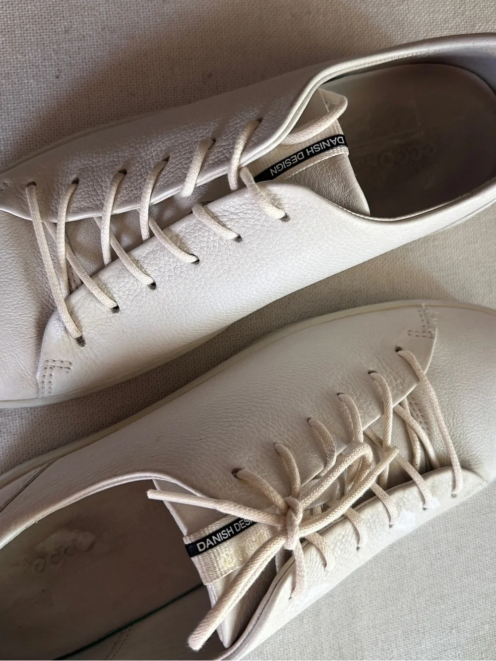 Ecco soft white